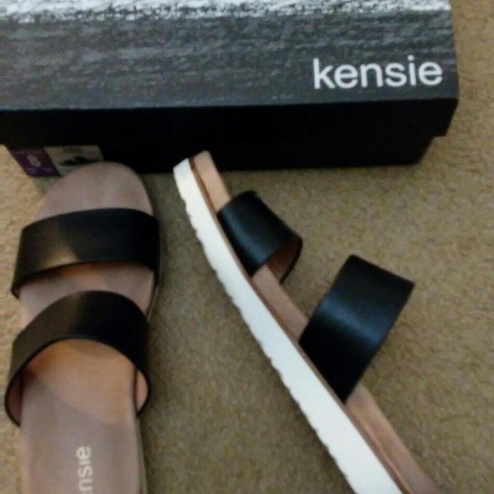 Kensie black sandals sz 8